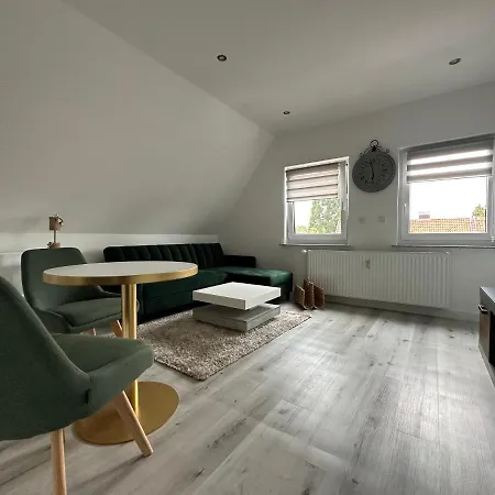 Gemuetlich Wohnen In Brake Apartment Bielefeld Exterior photo